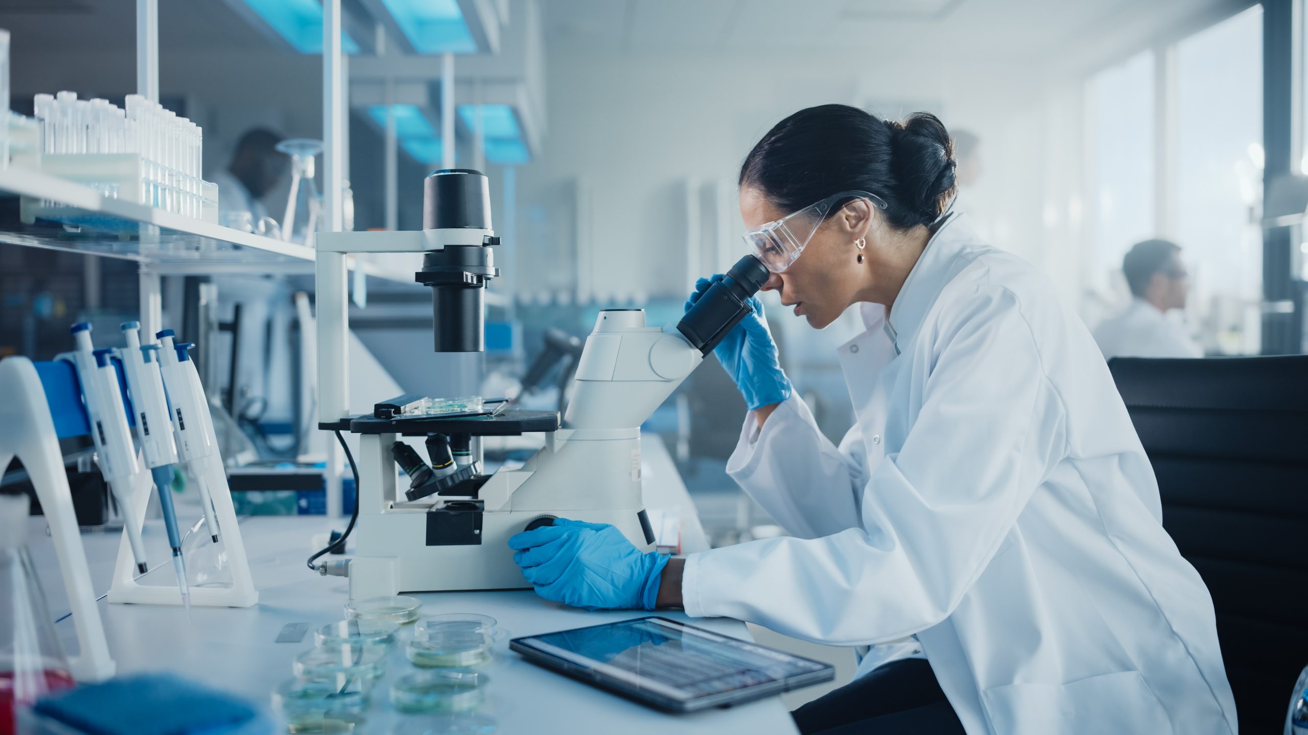 Diploma in Medical Laboratory Technology (DMLT)